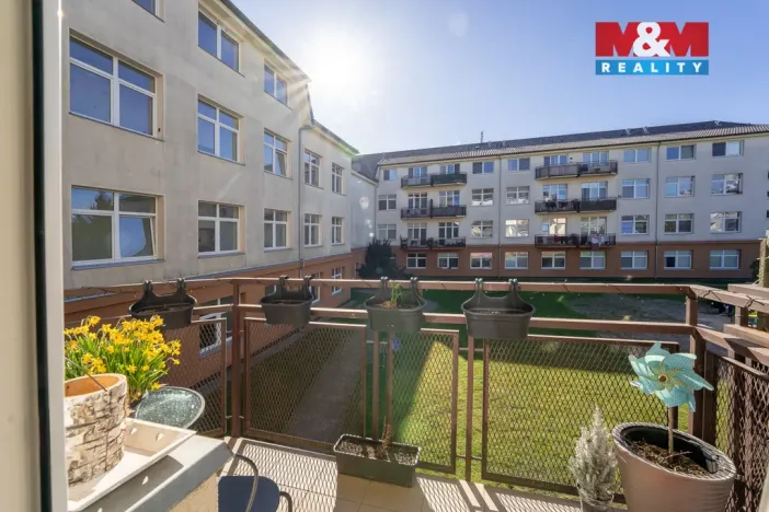 Prodej bytu 2+kk, Milovice - Mladá, Slepá, 37 m2