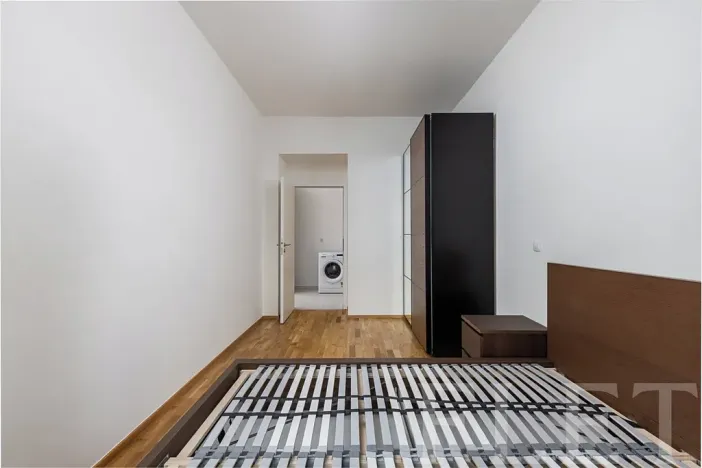 Pronájem bytu 2+kk, Praha - Libeň, Lihovarská, 43 m2