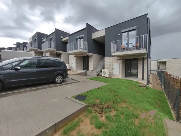 Pronájem bytu 1+kk, Zlín - Malenovice, Pod Hradem II, 27 m2