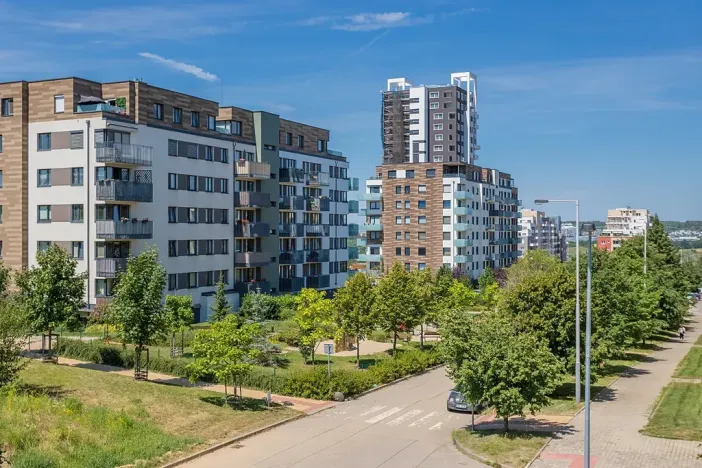 Pronájem bytu 2+kk, Praha - Hlubočepy, Benešova, 53 m2