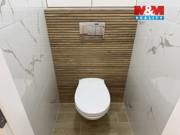 Prodej bytu 3+1, Karviná - Mizerov, tř. Těreškovové, 66 m2