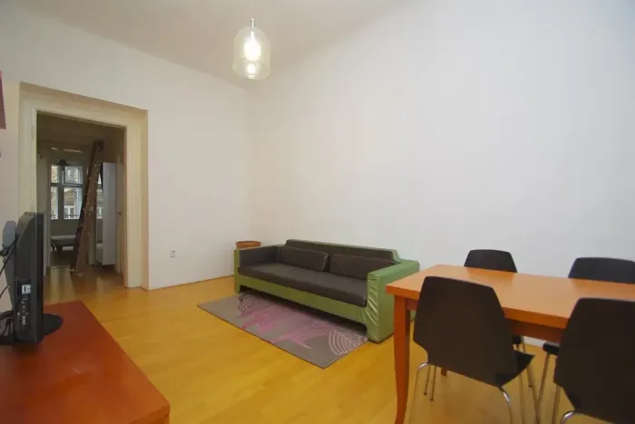 Pronájem bytu 2+kk, Praha - Vinohrady, Korunní, 60 m2