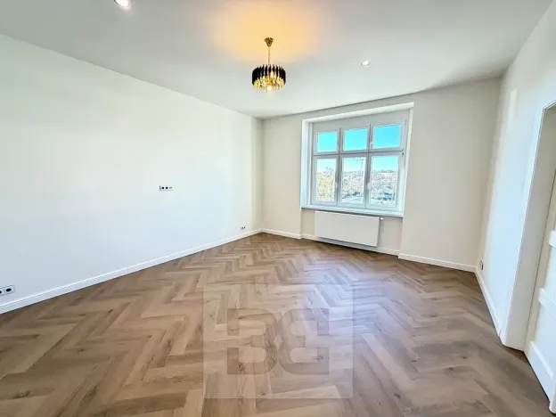 Pronájem bytu 3+kk, Praha - Libeň, Sokolovská, 95 m2