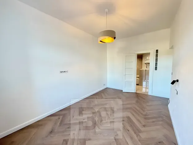 Pronájem bytu 3+kk, Praha - Libeň, Sokolovská, 95 m2