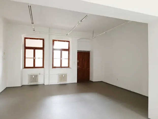 Pronájem obchodního prostoru, Hradec Králové, Československé armády, 55 m2