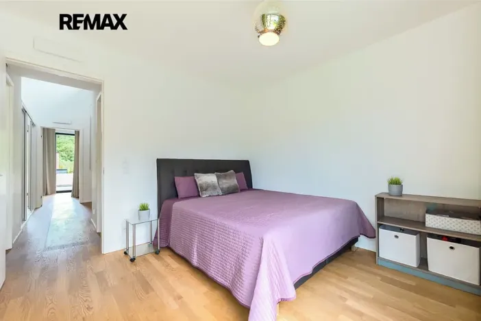 Pronájem rodinného domu, Praha - Dejvice, V Šáreckém údolí, 201 m2