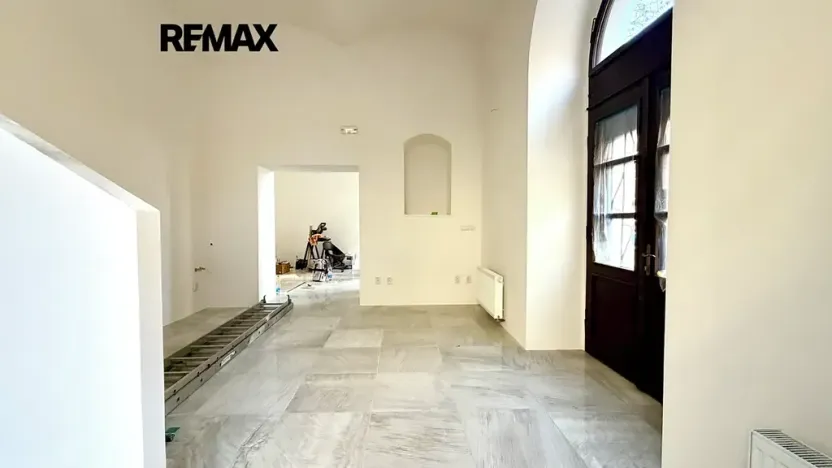 Pronájem obchodního prostoru, Praha - Vinohrady, Budečská, 78 m2