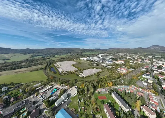 Pronájem skladu, Nový Bor, 5000 m2