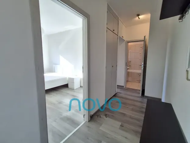 Pronájem bytu 2+1, Praha - Letňany, Tupolevova, 53 m2