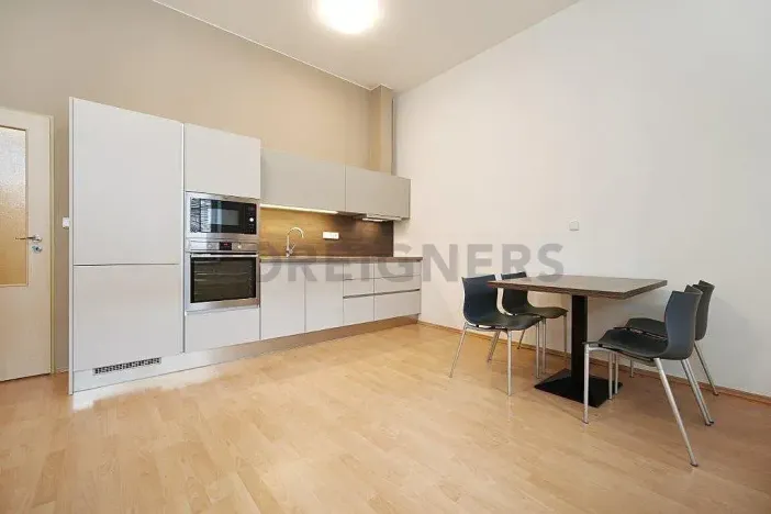 Pronájem bytu 2+kk, Brno, Masarykova, 48 m2
