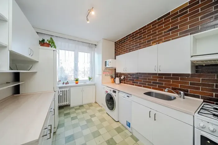 Prodej bytu 3+1, Ostrava, Mojmírovců, 67 m2