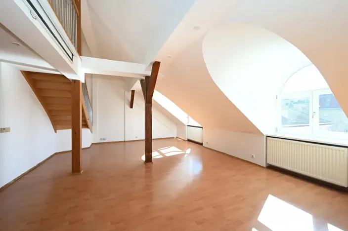 Pronájem bytu 3+kk, Praha - Žižkov, Baranova, 87 m2