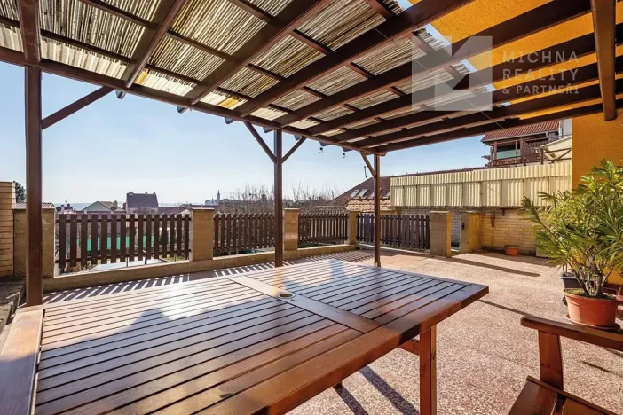 Prodej rodinného domu, Mikulov, Hliniště, 362 m2