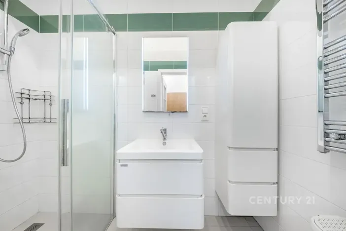 Pronájem bytu 1+1, Praha - Nové Město, Truhlářská, 38 m2