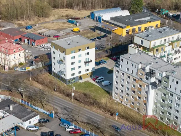 Pronájem bytu 3+kk, Karlovy Vary, Dubová, 83 m2