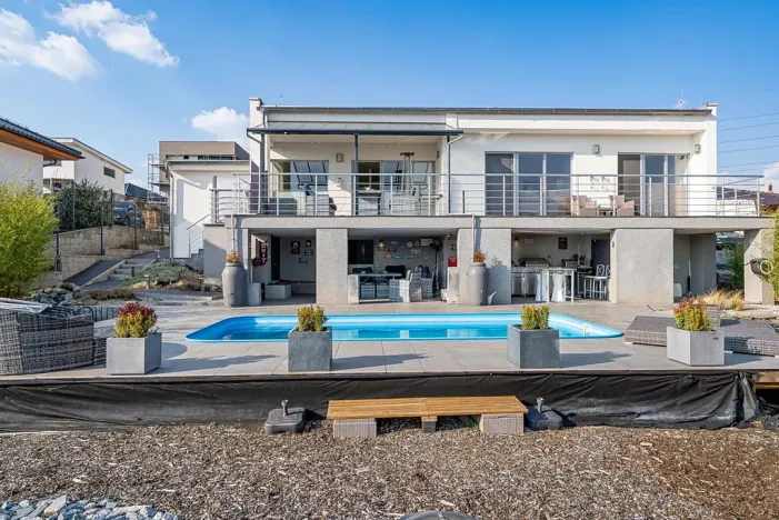 Prodej vily, Králův Dvůr, Na Vinohradech, 140 m2