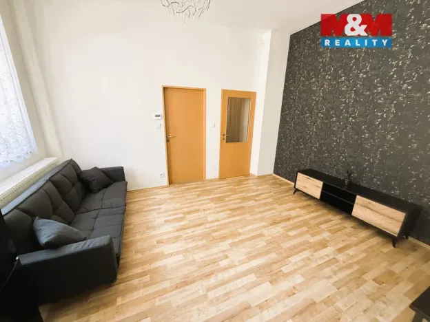 Pronájem bytu 2+kk, Jablonec nad Nisou, Dlouhá, 50 m2