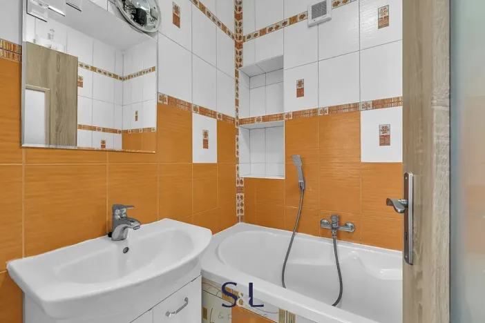 Prodej bytu 2+1, Tanvald, Okružní, 48 m2