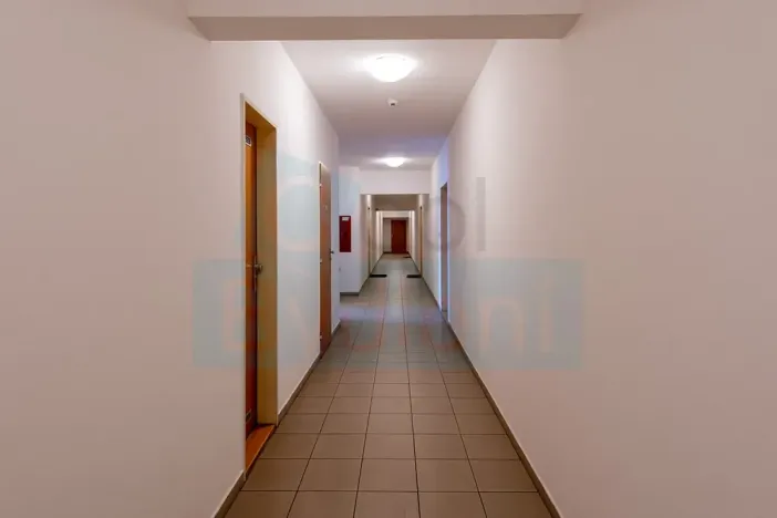 Prodej bytu 1+kk, Praha - Troja, Hnězdenská, 41 m2