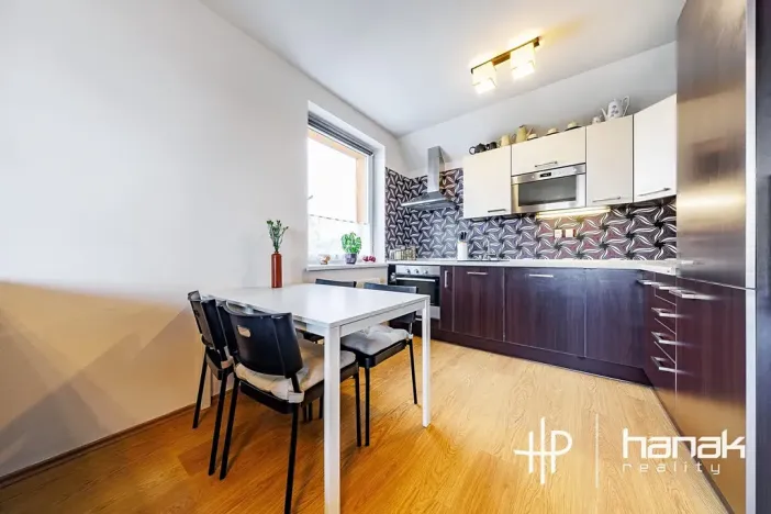 Prodej bytu 3+kk, Olomouc, Okružní, 66 m2