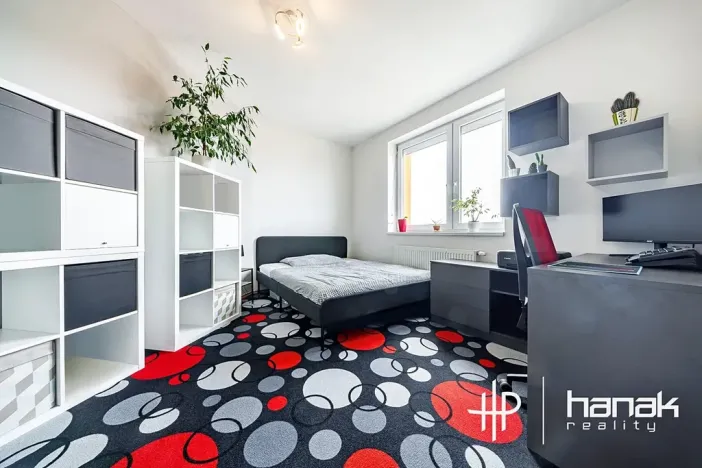 Prodej bytu 3+kk, Olomouc, Okružní, 66 m2