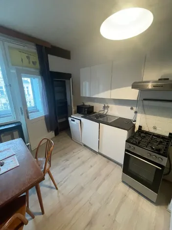 Pronájem bytu 3+1, Praha - Holešovice, Tusarova, 90 m2