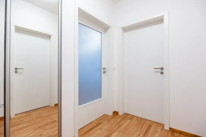 Pronájem bytu 2+kk, Hradec Králové - Nový Hradec Králové, Antonína Petrofa, 50 m2