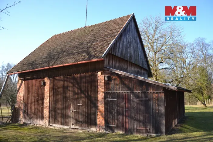 Prodej rodinného domu, Vestec, 349 m2