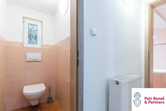 Pronájem rodinného domu, Krakovec, 160 m2