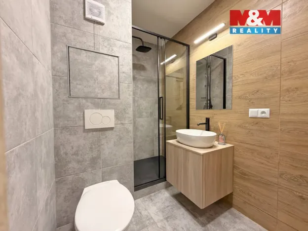 Prodej bytu 1+kk, České Budějovice - České Budějovice 3, Plzeňská, 21 m2