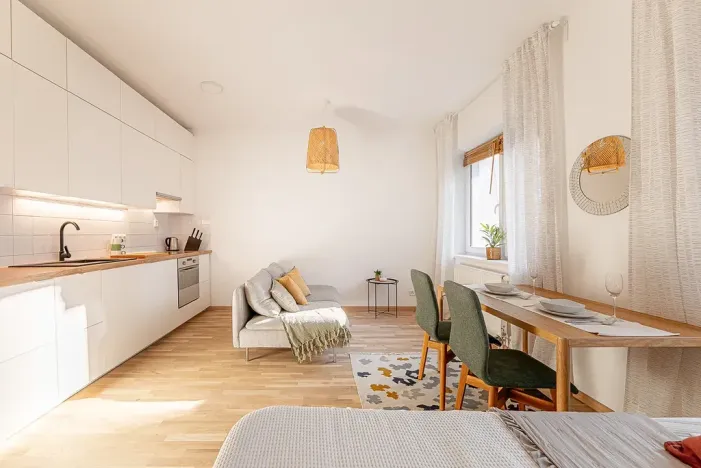 Pronájem bytu 1+kk, Praha - Hlubočepy, Chlupáčova, 29 m2