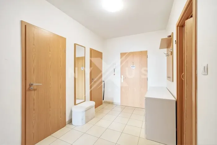 Prodej bytu 2+kk, Praha - Háje, Steinerova, 60 m2