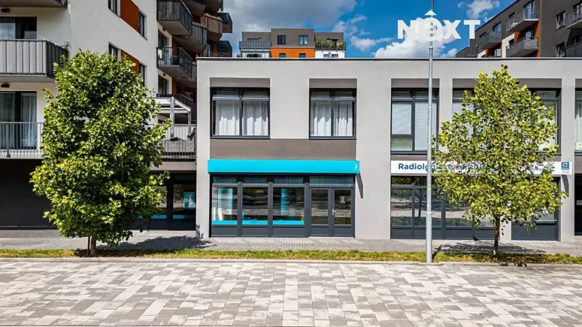 Prodej kanceláře, Pardubice, Na Spravedlnosti, 200 m2