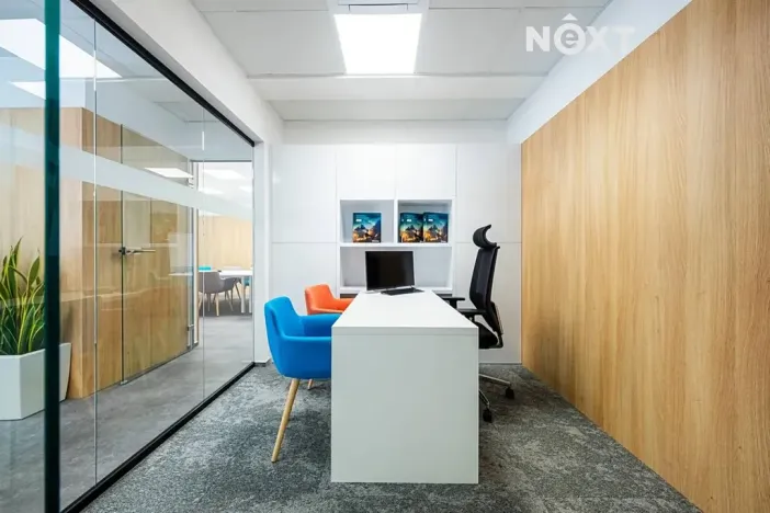 Prodej kanceláře, Pardubice, Na Spravedlnosti, 200 m2