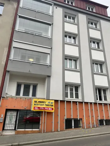 Prodej obchodního prostoru, Praha - Nusle, Na Jezerce, 74 m2