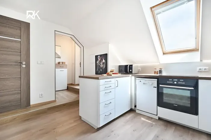 Pronájem bytu 2+kk, Kostelní Lhota, 57 m2