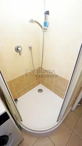 Pronájem bytu 1+1, Neratovice, 25 m2