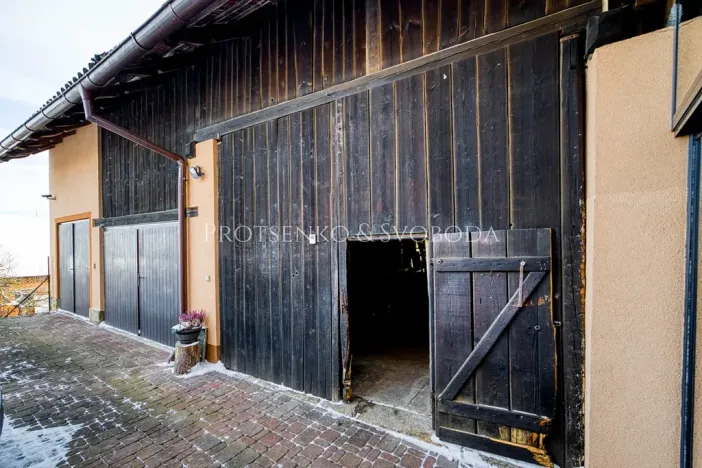 Prodej rodinného domu, Třebnouševes, 400 m2