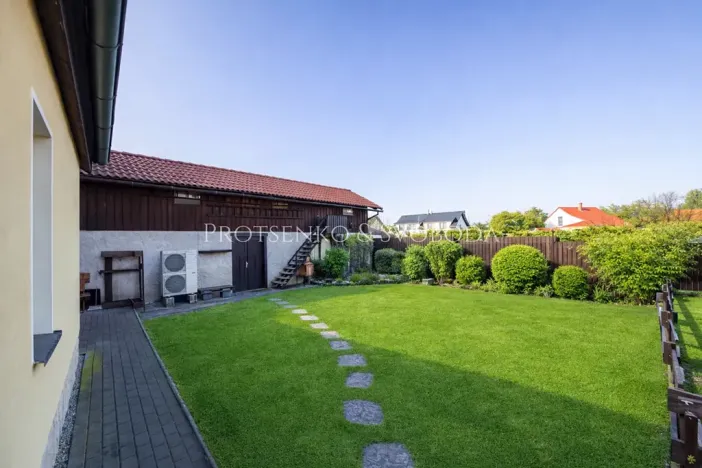 Prodej činžovního domu, Přerov nad Labem, 283 m2