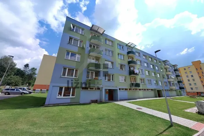 Prodej bytu 3+1, Volary, Sídl. Míru, 69 m2