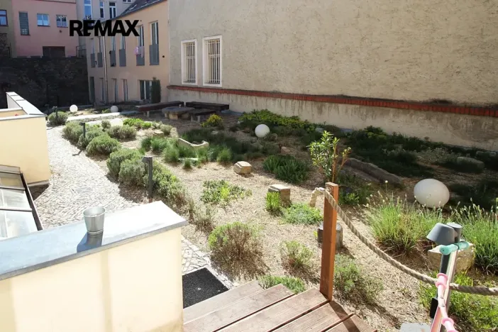 Pronájem bytu 2+1, Kolín, Karlovo náměstí, 111 m2