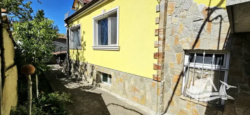 Prodej rodinného domu, Aytos, Bulharsko, 129 m2