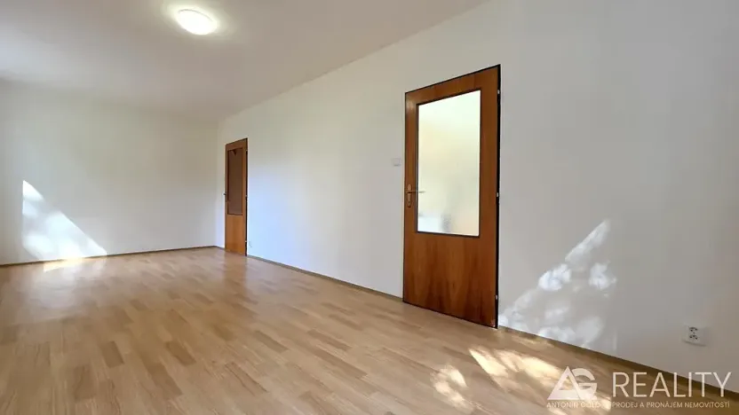 Prodej bytu 2+1, Praha - Dejvice, Krohova, 76 m2