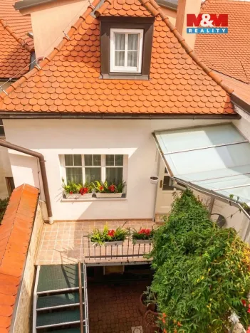 Pronájem bytu 2+1, Mladá Boleslav - Mladá Boleslav I, Staroměstské náměstí, 90 m2