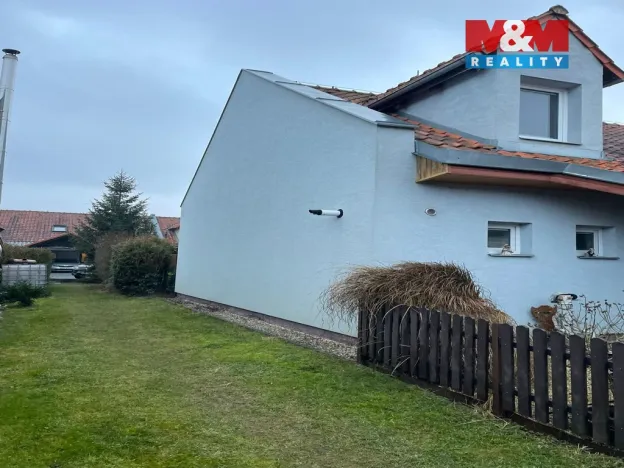 Prodej rodinného domu, Luštěnice - Zelená, Sluneční, 130 m2