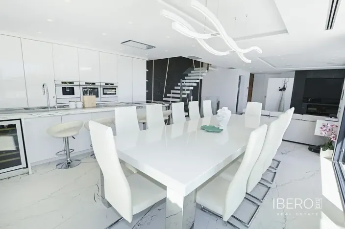 Prodej rodinného domu, Calp, Španělsko, 426 m2