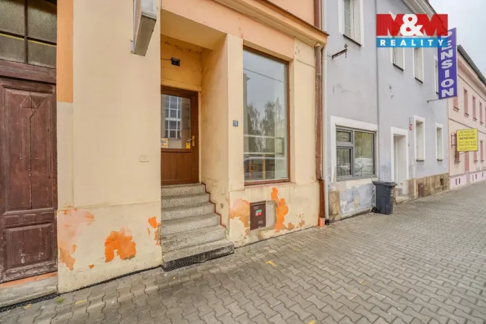 Pronájem obchodního prostoru, Plzeň - Skvrňany, Křimická, 65 m2