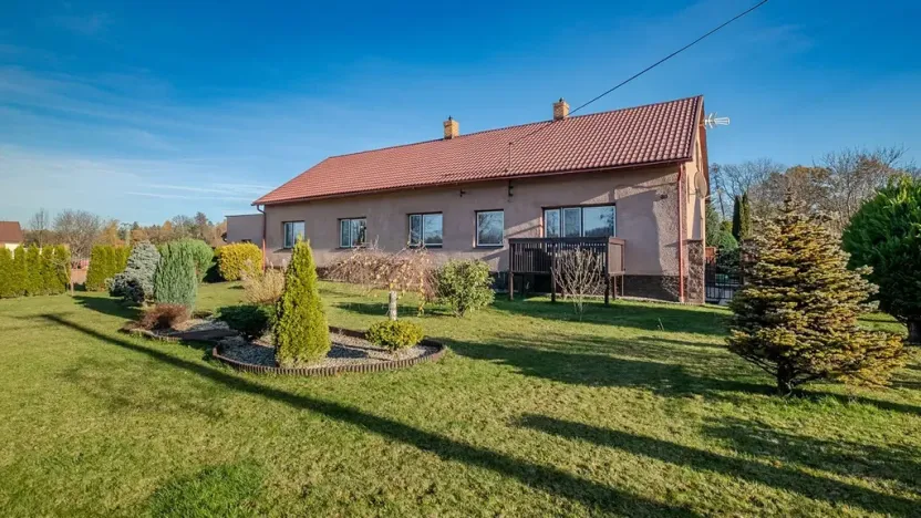 Prodej rodinného domu, Pržno, 197 m2