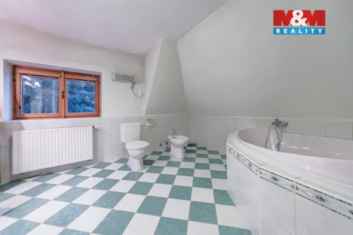 Prodej činžovního domu, Mnichovice - Božkov, Nad rybníkem, 312 m2