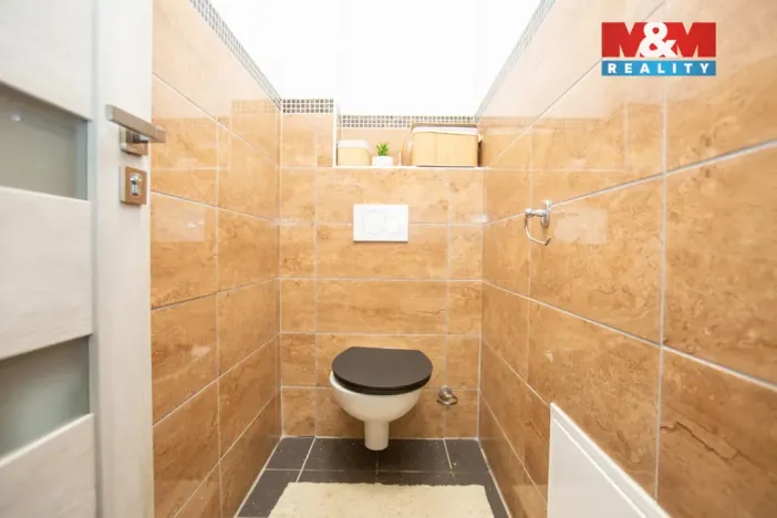 Prodej bytu 2+kk, Dešná, 52 m2